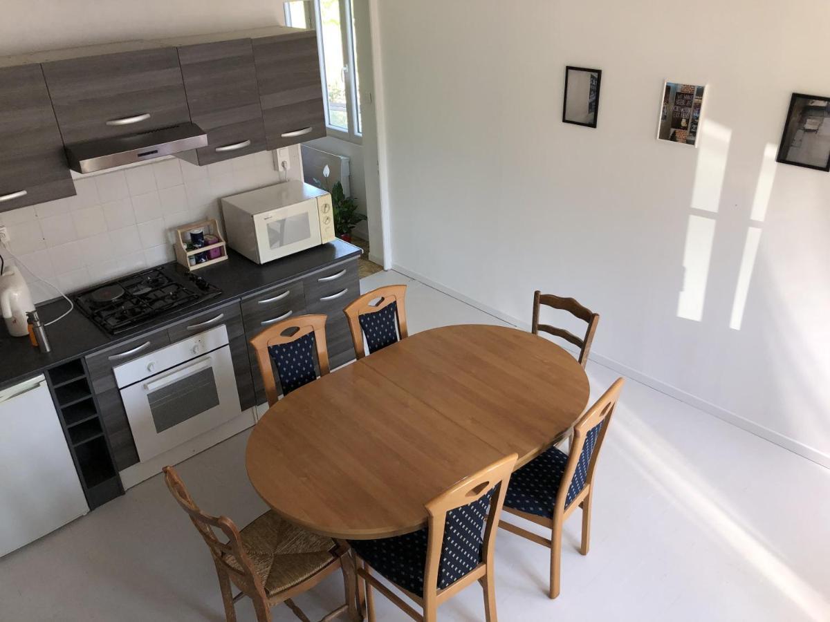 Chambres Individuelles Avec Partie Commune Ou Logement Entier Si Disponible Via Rhona Vulbens Exterior photo