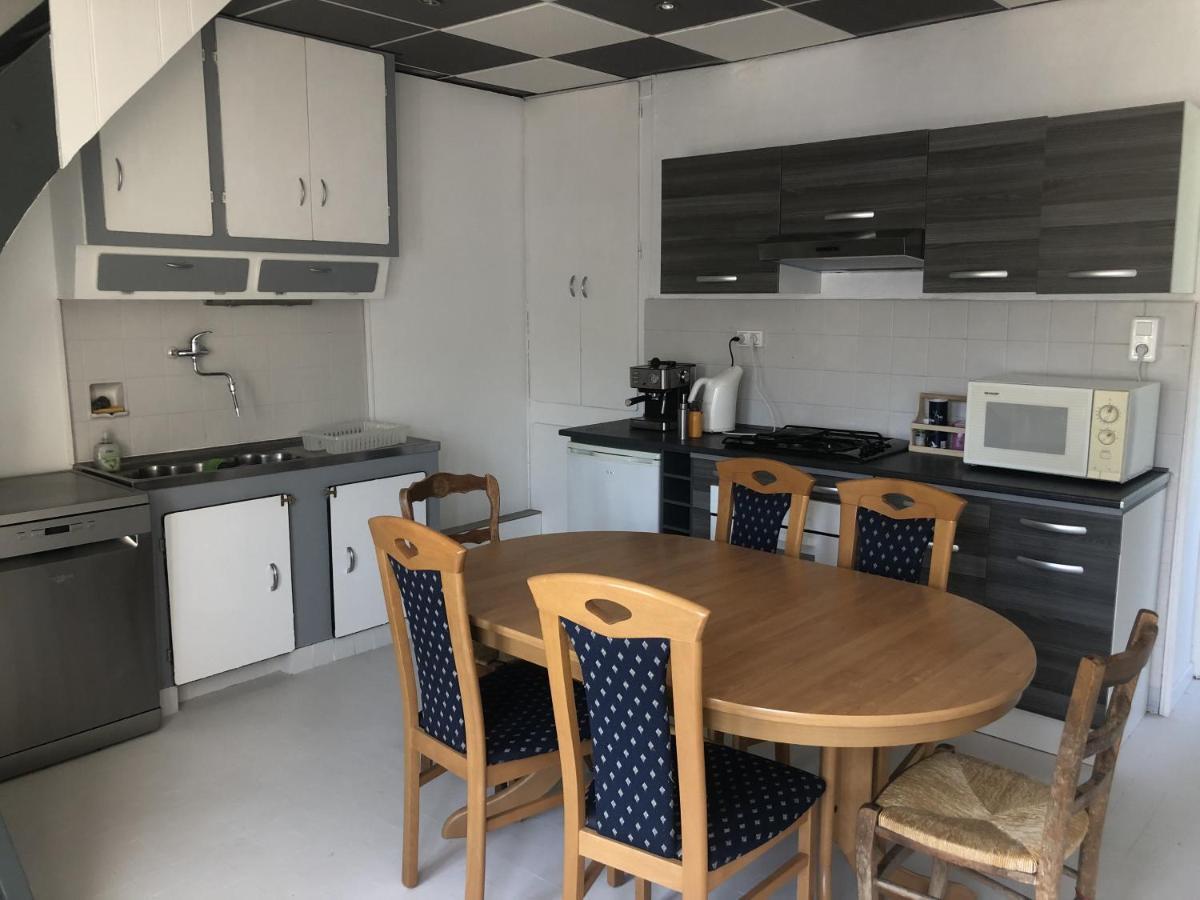 Chambres Individuelles Avec Partie Commune Ou Logement Entier Si Disponible Via Rhona Vulbens Exterior photo